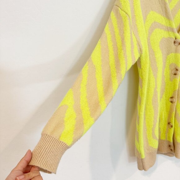 TNA Mohair Blend Utica Button Up Animal Print Cardigan Sweater Top Winter Small - Picture 8 of 11